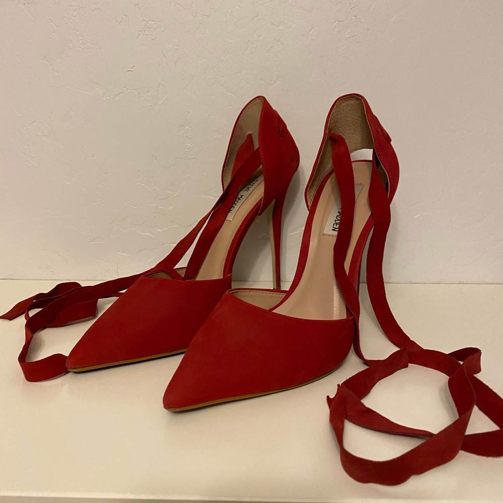 Steve Madden Strappy Pointed Heels
